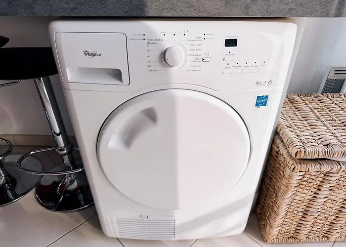 Spacious Seaside With Garden & Sea-view * Antibes